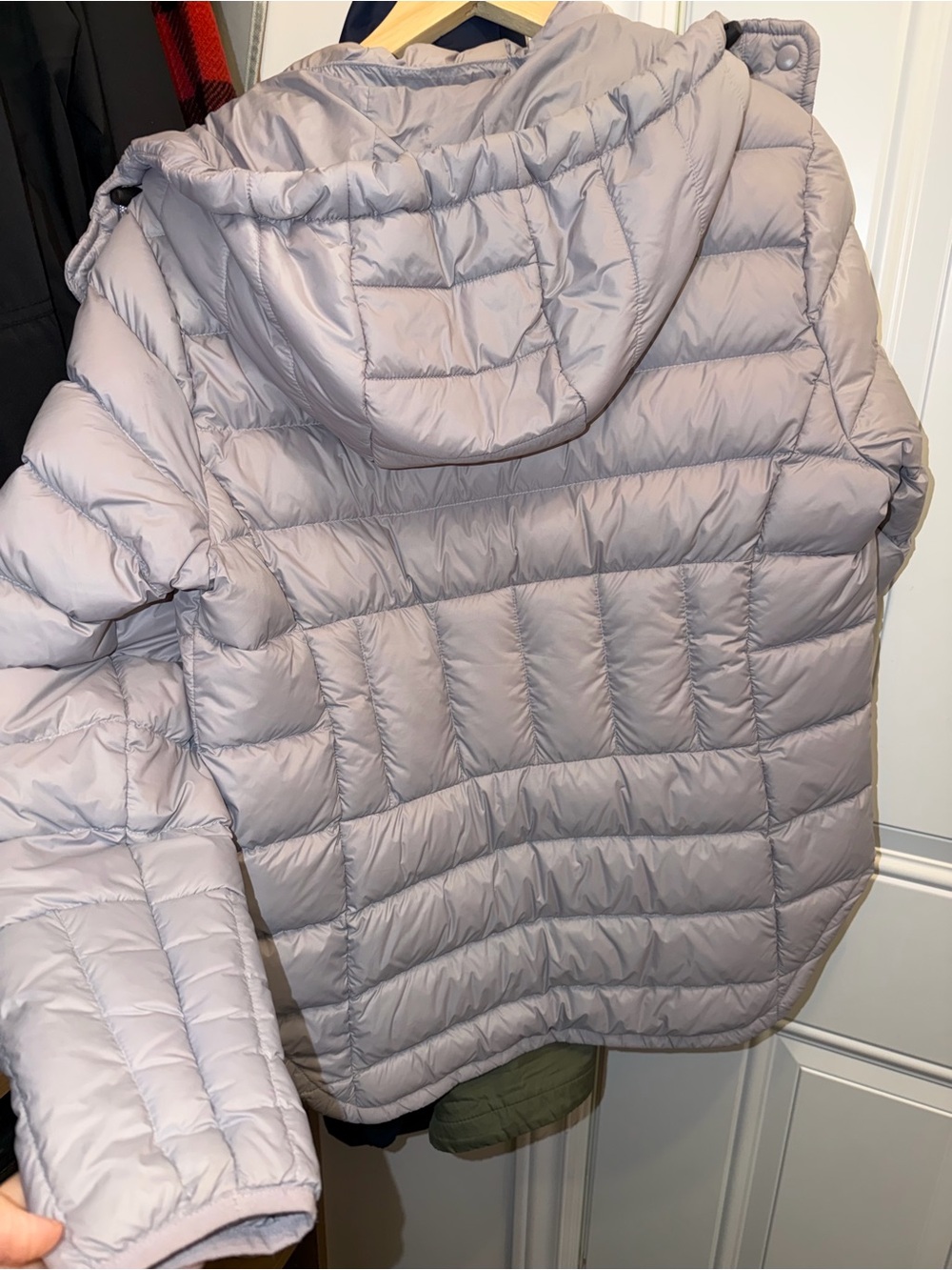 Lole Lightweight Puffer Jacket – Pale Lilac Grey - Picture 2 of 9